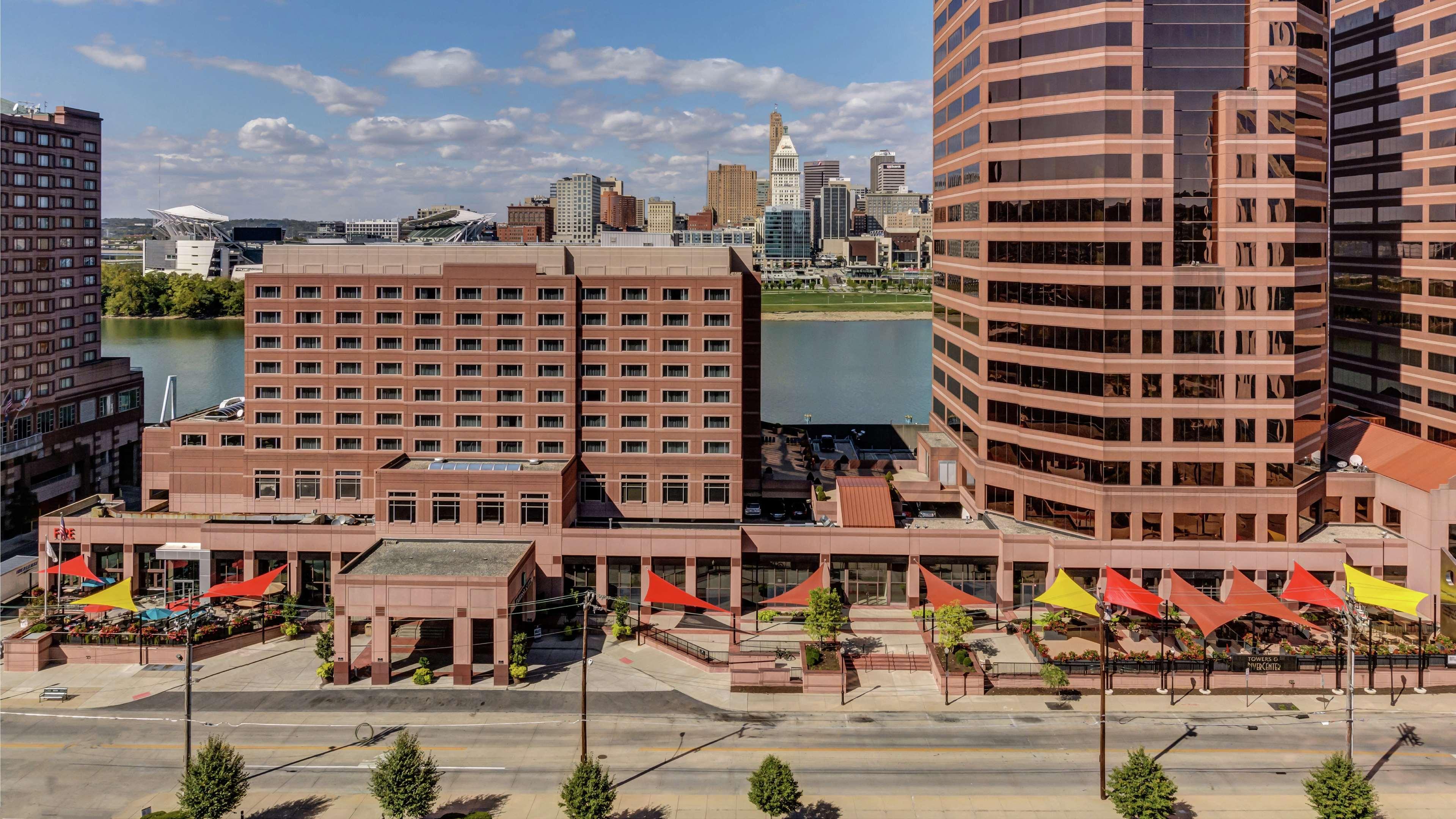 Embassy Suites Cincinnati - Rivercenter Covington Dış mekan fotoğraf