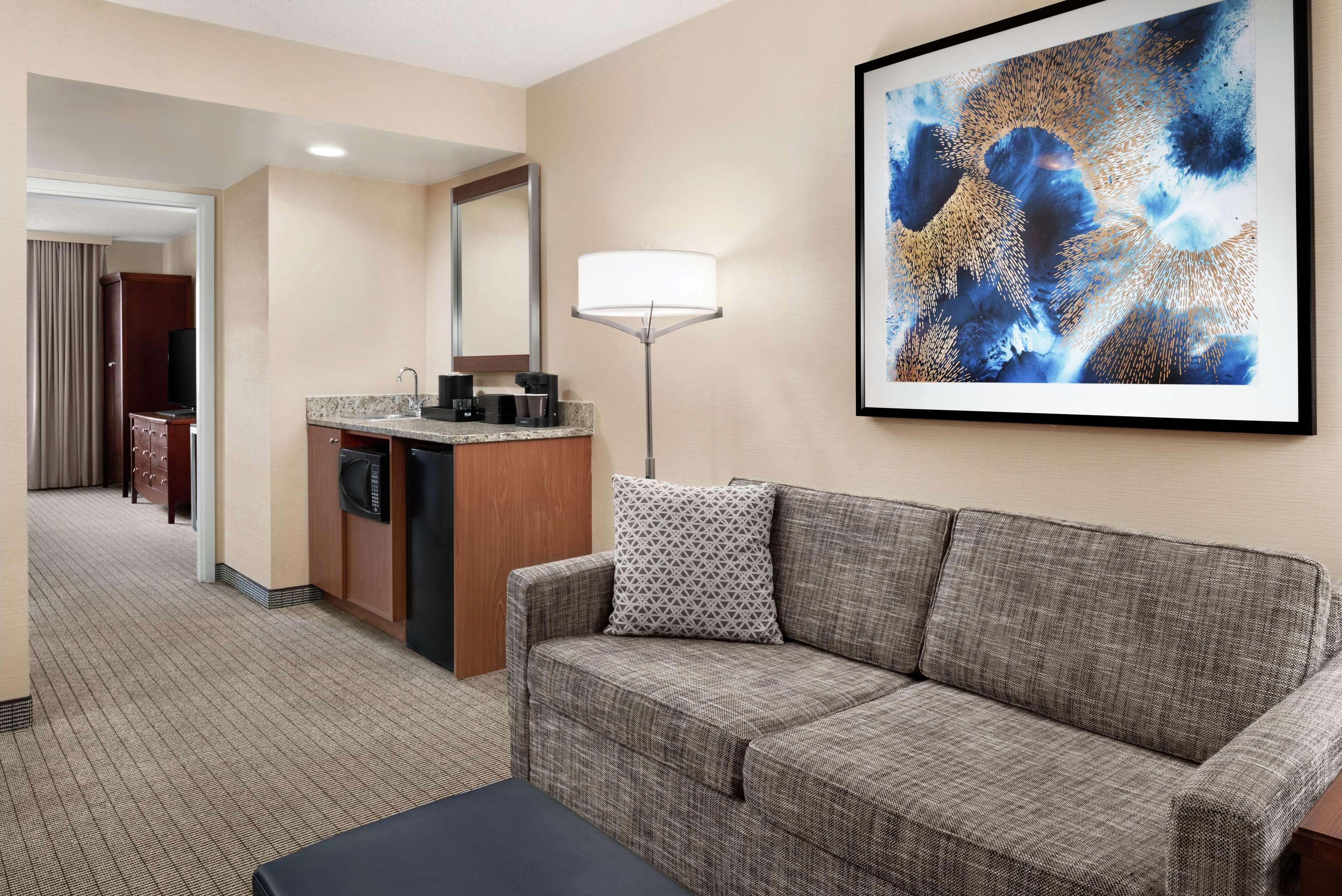 Embassy Suites Cincinnati - Rivercenter Covington Dış mekan fotoğraf