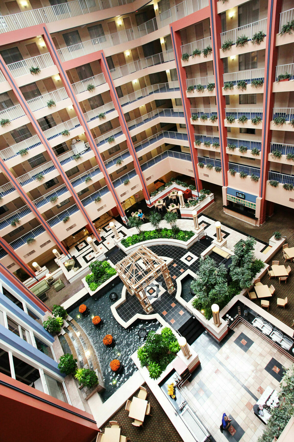 Embassy Suites Cincinnati - Rivercenter Covington Dış mekan fotoğraf